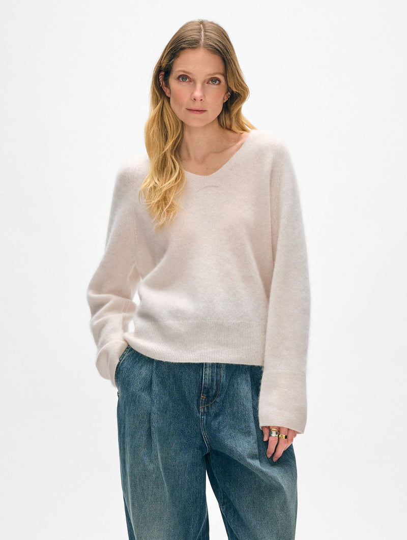 Brushed Cashmere Easy V Neck