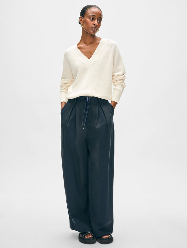 Fine Cotton Blend Ribbed V Neck